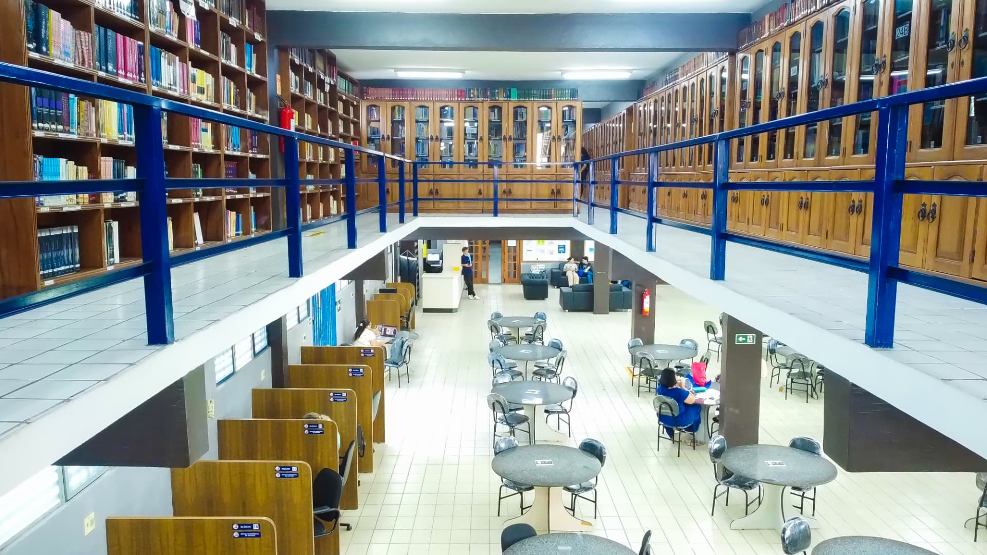 Biblioteca — campus Parque das Laranjeiras