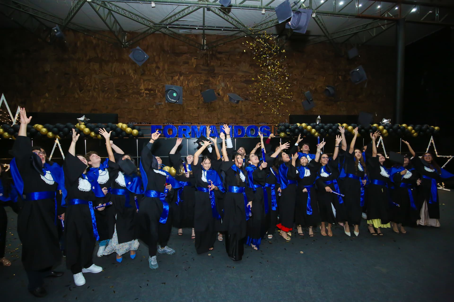 Formatura e aprovações